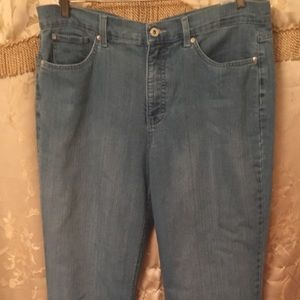 Gloria Vanderbilt Jeans 👖